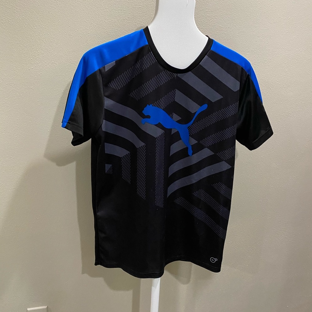 Men’s Puma t-shirt